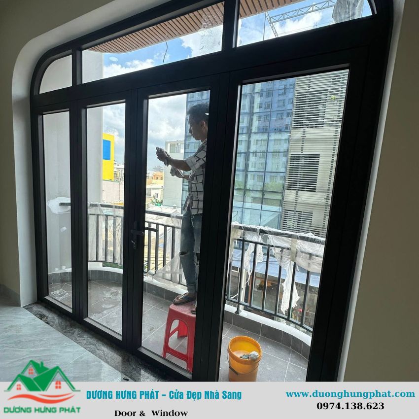 cửa nhôm kính cường lực tại Phú Nhuận TP.HCM